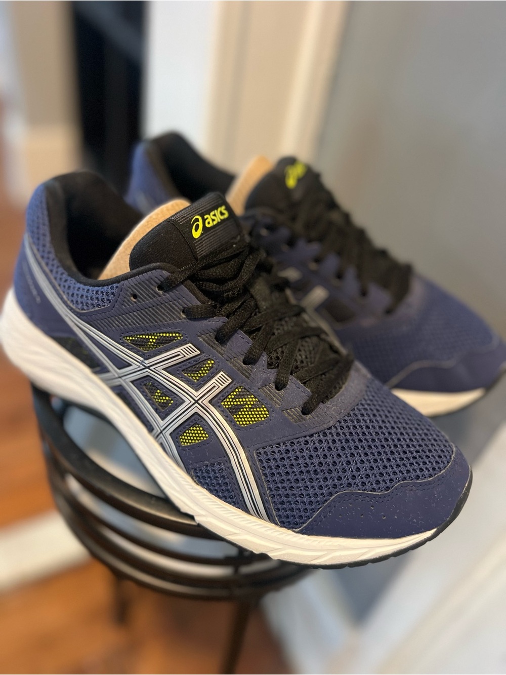 ASICS Navy Running Shoes with Black and Yellow Accents size 8 women